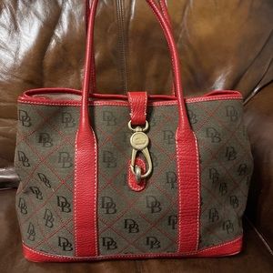 Dooney & Bourke purse